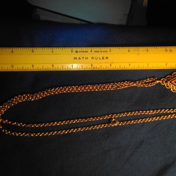 Vintage Avon Gold Tone Necklace Pendant With Tear Drop Shaped Faux Red Gemstone - Picture 16 of 17